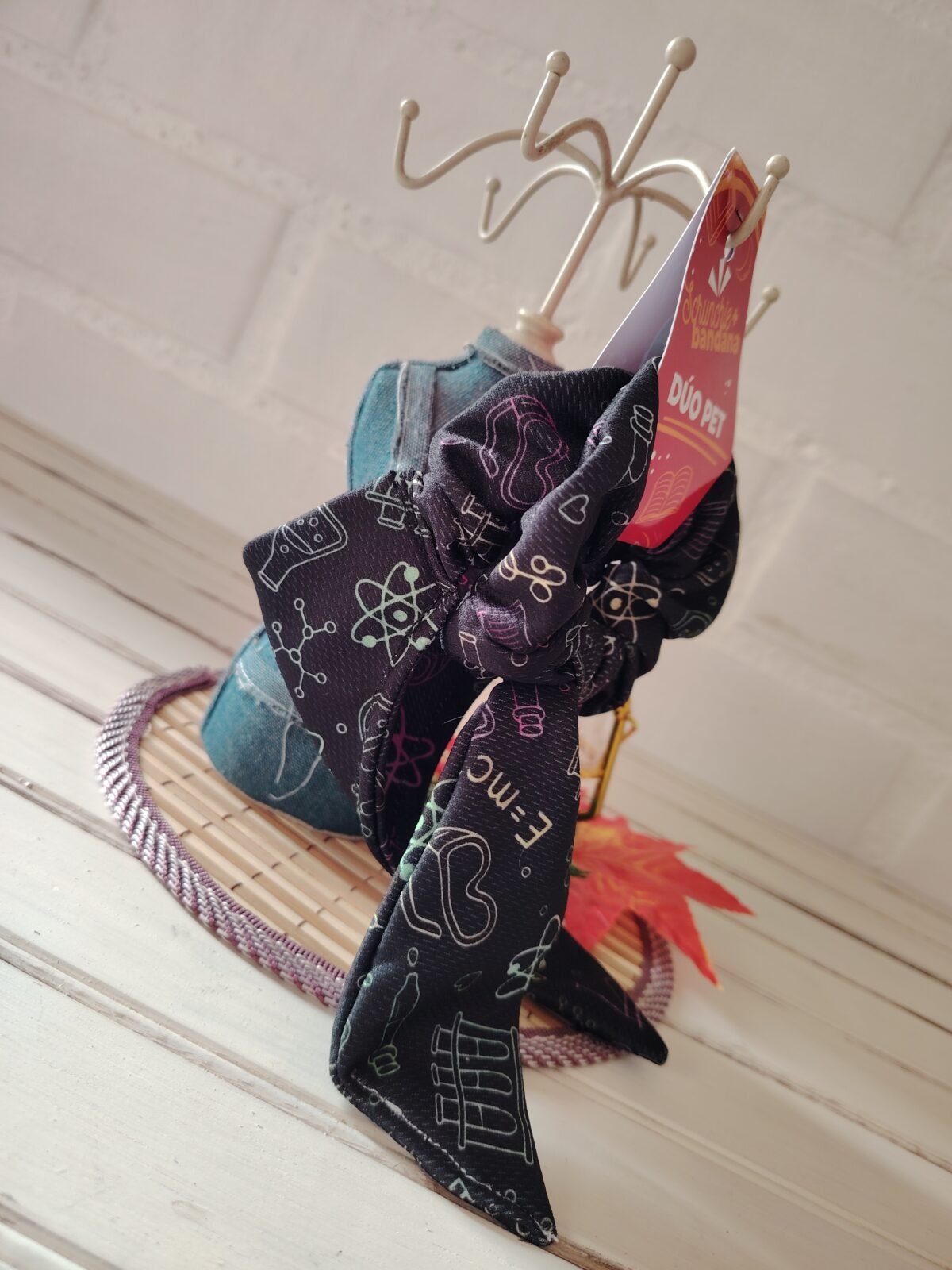 Dúo Pet -Bandana para tu mascota + scrunchie para ti